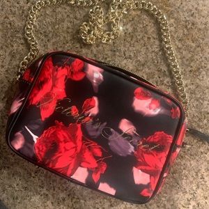 Victoria secret purse/crossover bag